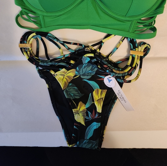 Sold 32DD/XS VS Archives Swim Bombshell Longline Bikini Top Brazilian Bikini Set - Picture 15 of 15